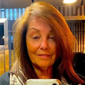 Meet your Posher, Joann